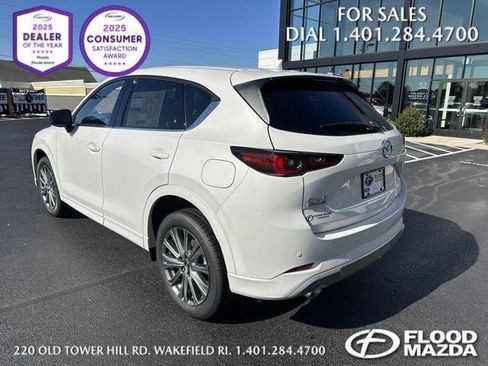 New 2025 MAZDA CX-5 Signature image 17