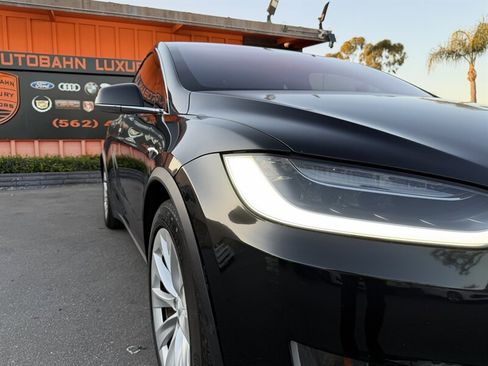 Used 2017 Tesla Model X P100D AWD/4WD image 22