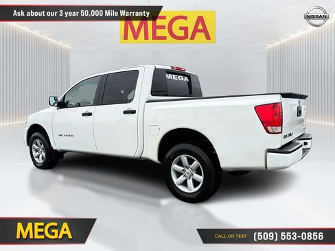 Used 2013 Nissan Titan S AWD/4WD image 16