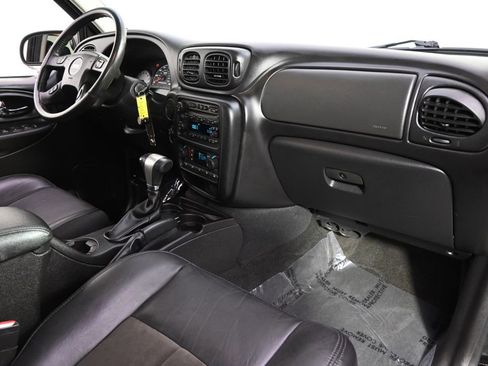Used 2007 Chevrolet TrailBlazer SS image 15
