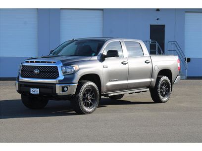 Used 2019 Toyota Tundra SR5 w/ SR5 Upgrade Package