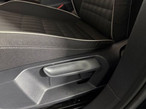 Used 2024 Volkswagen Jetta Sport FWD image 23