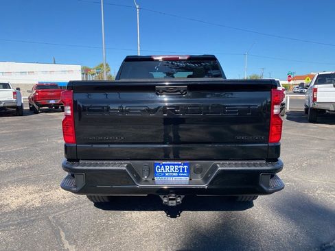 Used 2023 Chevrolet Silverado 1500 Custom w/ LPO, Dark Essentials Package image 18