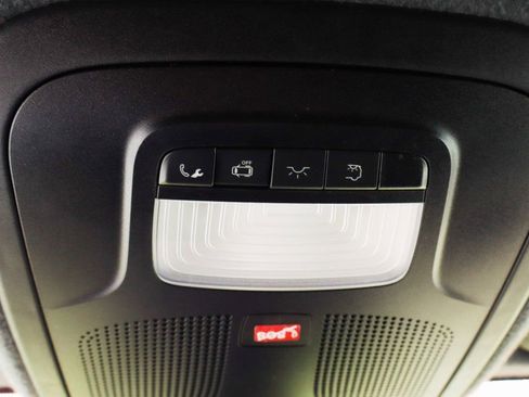 Used 2021 Mercedes-Benz Sprinter 1500 image 26