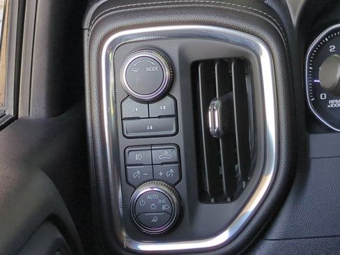 Used 2021 GMC Sierra 2500 SLE w/ SLE Value Package; AWD/4WD image 38