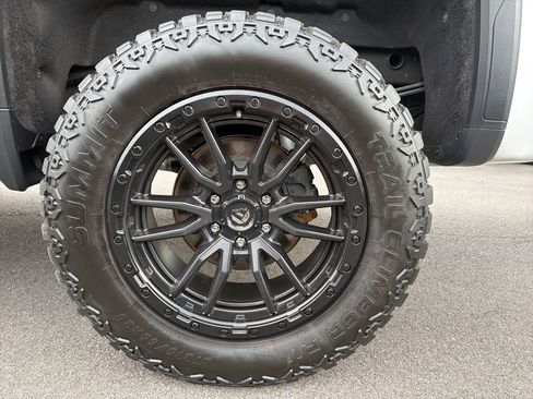 Used 2020 GMC Sierra 1500 AT4 w/ AT4 Premium Package image 14