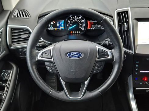 Used 2020 Ford Edge Titanium w/ Equipment Group 301A image 15