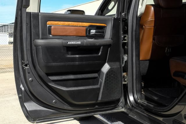 Used 2014 RAM 3500 Laramie Longhorn w/ Convenience Group AWD/4WD image 51