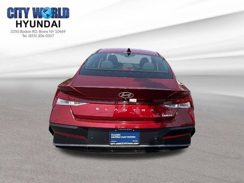 Used 2024 Hyundai Elantra Limited FWD image 4