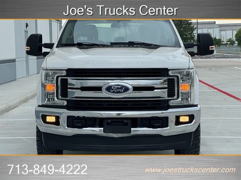 Used 2019 Ford F250 XLT w/ XLT Value Package image 12