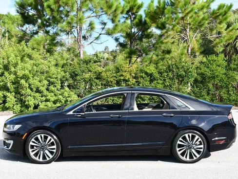 Used 2020 Lincoln MKZ Reserve image 23