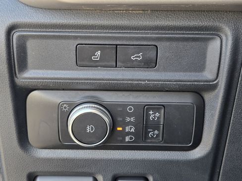 Used 2022 Ford Expedition XLT RWD image 20