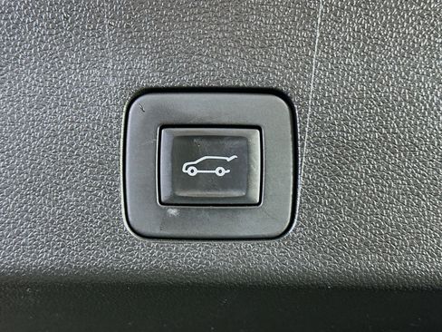 Used 2021 Buick Encore GX Select w/ Sport Touring Package image 29