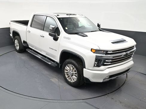 Used 2020 Chevrolet Silverado 2500 High Country w/ Z71 Off-Road Package AWD/4WD image 18