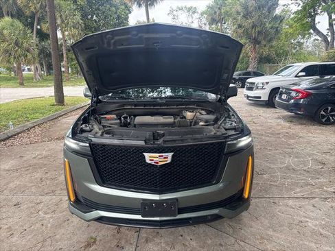 Used 2023 Cadillac Escalade Sport Platinum image 30