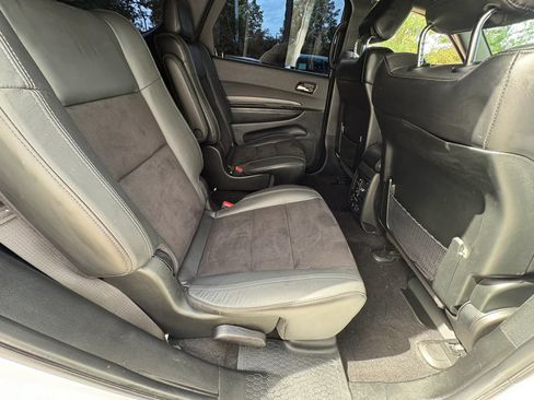 Used 2022 Dodge Durango GT RWD image 15