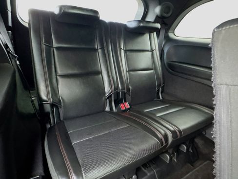 Used 2018 Dodge Durango R/T w/ Blacktop Package image 19