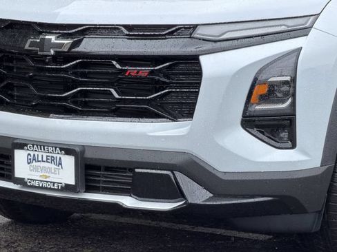 New 2026 Chevrolet Equinox RS w/ Convenience Package III FWD image 7