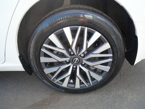 Used 2023 Nissan Altima 2.5 SV AWD/4WD image 37
