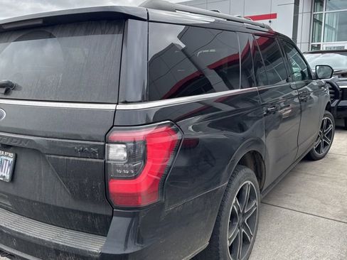 Used 2019 Ford Expedition Max Limited w/ Equipment Group 303A image 3