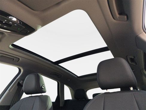 New 2025 Audi Q5 Premium image 30