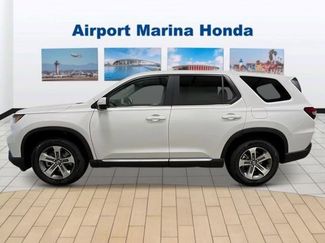 Used 2025 Honda Pilot EX-L video 2