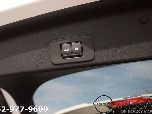 New 2026 Nissan Murano Platinum AWD/4WD image 16