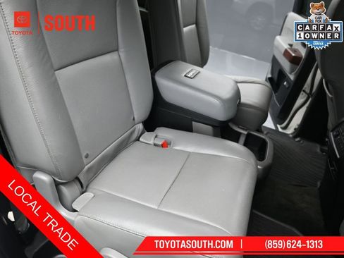 Used 2013 Toyota Sequoia Platinum image 27