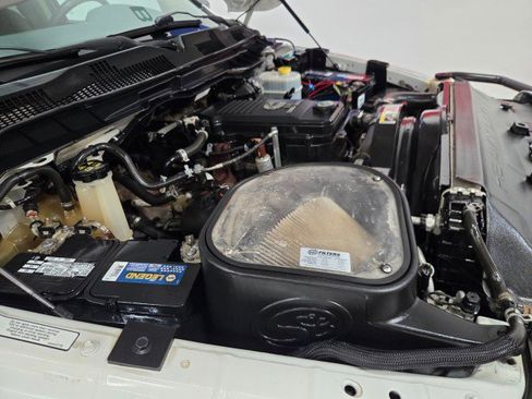 Used 2013 RAM 3500 Tradesman w/ Chrome Appearance Group image 92