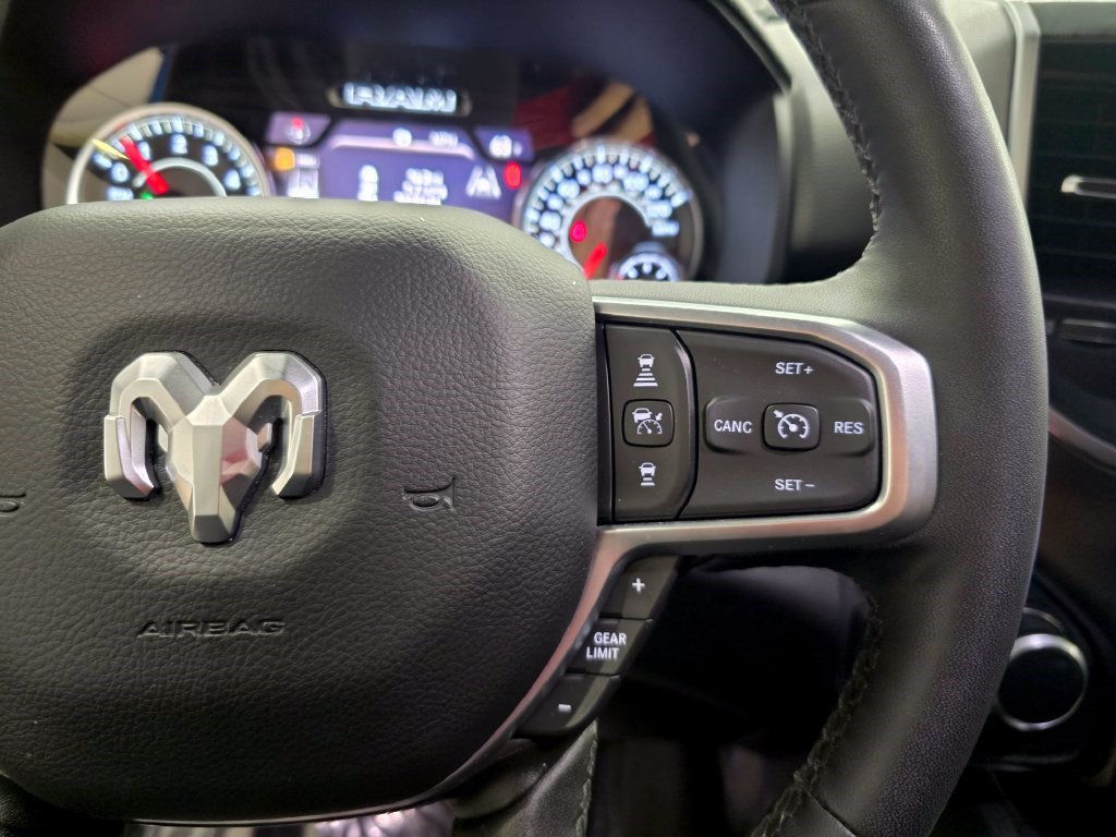 Used 2025 RAM 1500 Big Horn AWD/4WD image 20