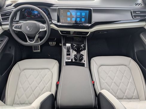 New 2026 Volkswagen Atlas Cross Sport SEL Premium R-Line image 2