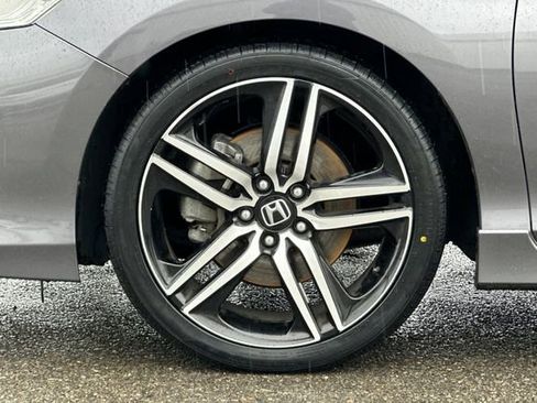 Used 2017 Honda Accord Sport Special Edition image 27