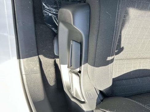 New 2026 Honda HR-V LX image 19