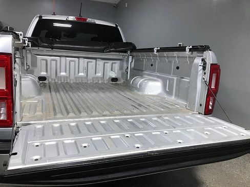 Used 2019 Ford Ranger XLT w/ Equipment Group 301A Mid RWD image 28