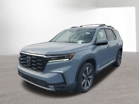 Used 2023 Honda Pilot Elite image 11