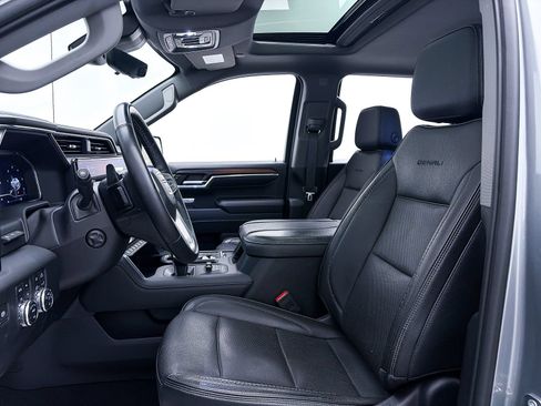 Used 2024 GMC Sierra 1500 Denali w/ Denali Reserve Package AWD/4WD image 34