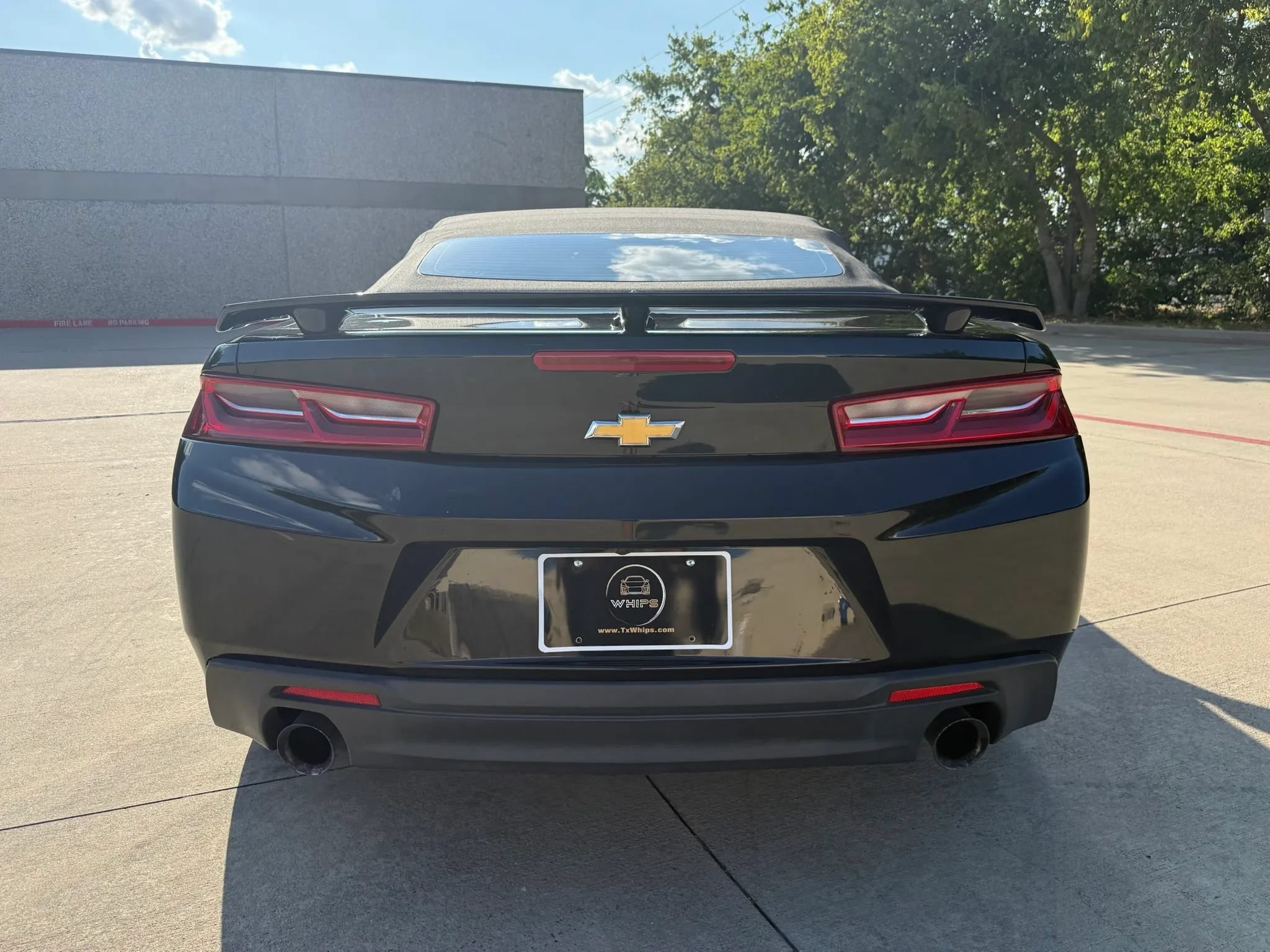 Used 2018 Chevrolet Camaro SS RWD image 8