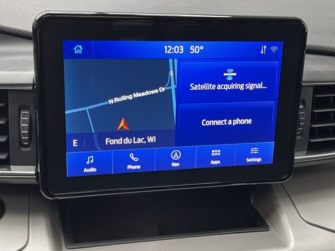 Used 2023 Ford Explorer XLT w/ Equipment Group 202A image 23