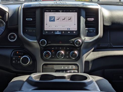 Used 2022 RAM 1500 Big Horn AWD/4WD image 13