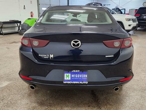 Used 2021 MAZDA MAZDA3 s image 4
