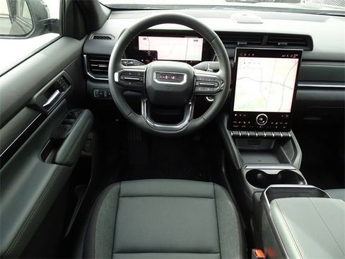 New 2026 GMC Terrain AT4 w/ Convenience Package III image 14