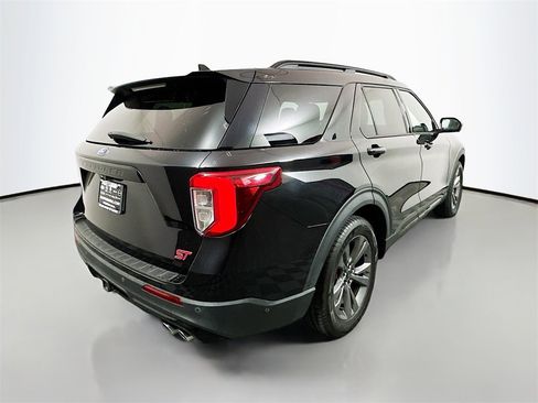 Used 2020 Ford Explorer ST w/ ST Street Pack image 22