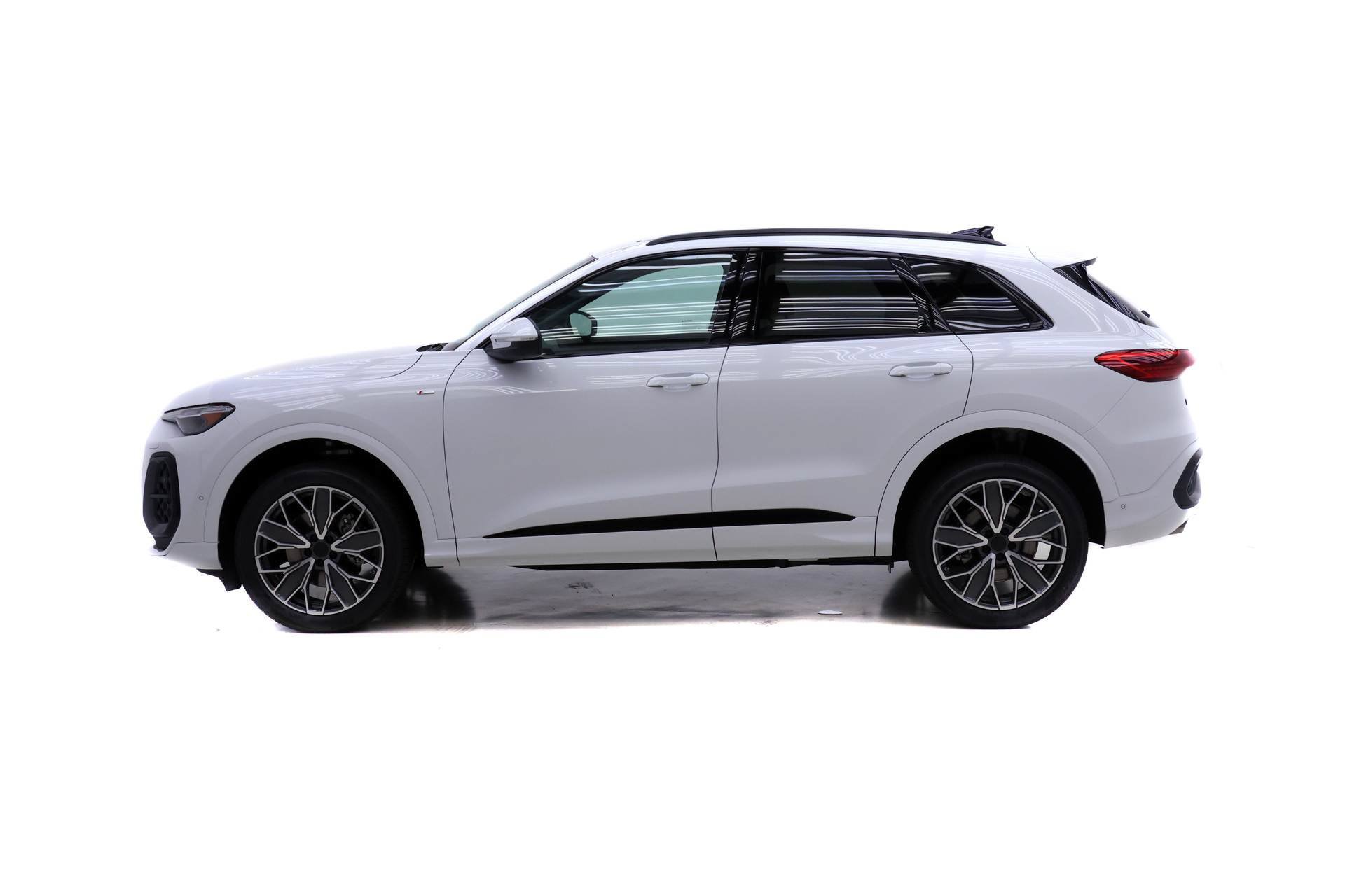 New 2026 Audi Q5 2.0T AWD/4WD image 3