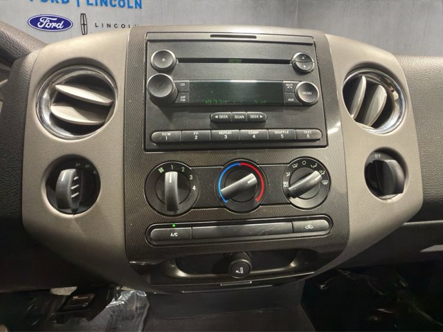 Used 2004 Ford F150 XLT AWD/4WD image 16