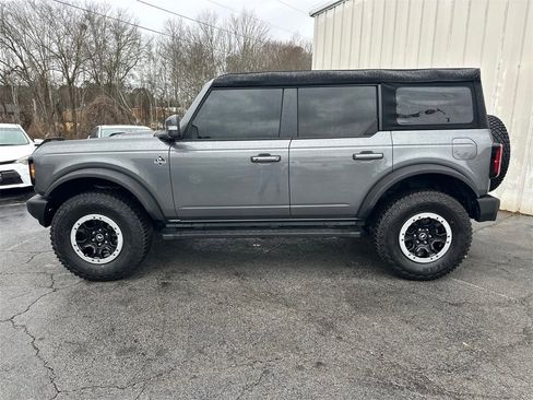 Used 2024 Ford Bronco Outer Banks w/ Sasquatch Package image 9