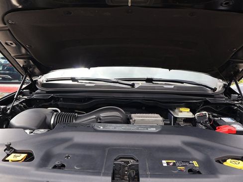 Used 2022 Jeep Wagoneer Series II w/ Premium Group I AWD/4WD image 24