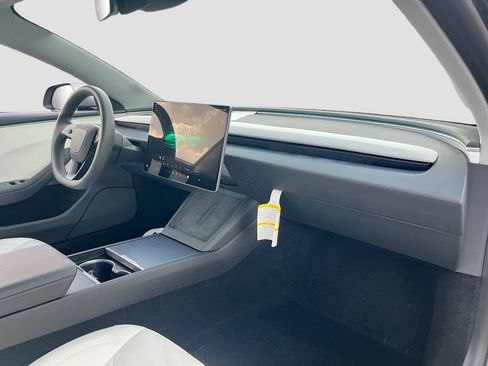 Used 2025 Tesla Model 3 Long Range RWD image 28