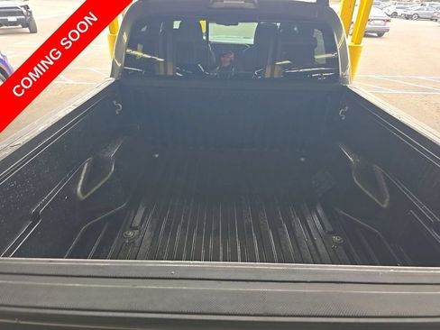Used 2020 Toyota Tacoma TRD Sport w/ Technology Package RWD image 10