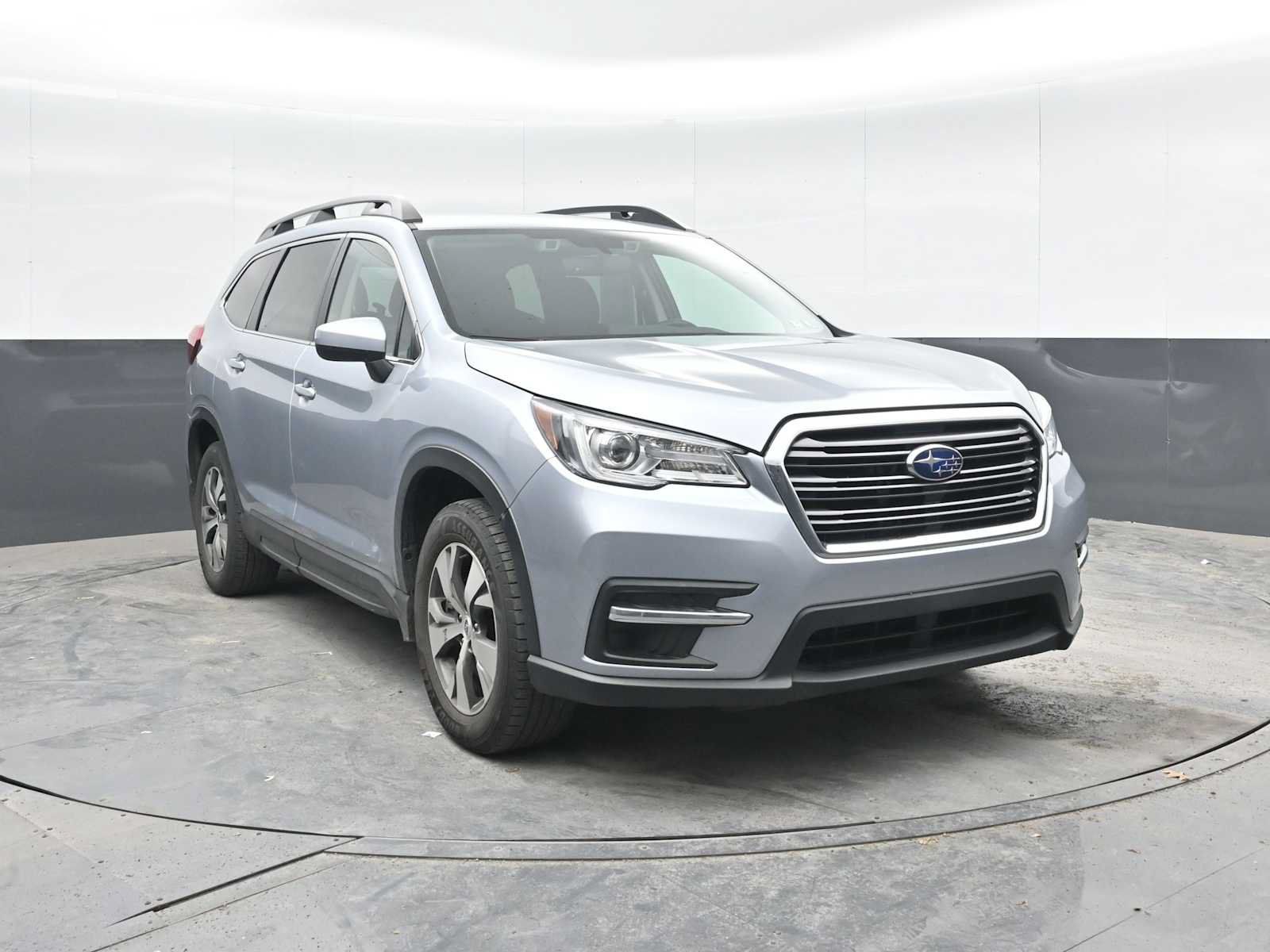 Used 2021 Subaru Ascent Premium w/ Convenience Package AWD/4WD image 7