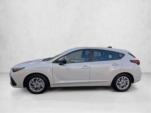 Certified 2025 Subaru Impreza 2.0i image 9